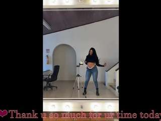 lady-brownn webcam model