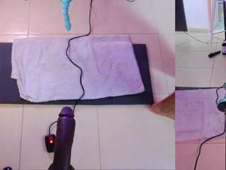 lady-brownn's CamSoda show and profile