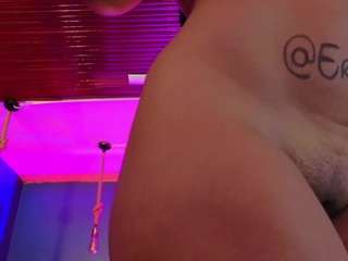 lady-brownn's CamSoda show and profile