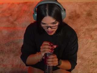 lady-brownn
