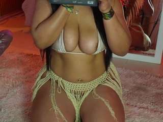 lady-brownn