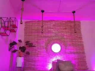 Lady Brown's Live Sex Cam Show