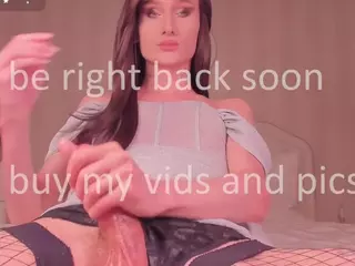 idealovnet's Live Sex Cam Show