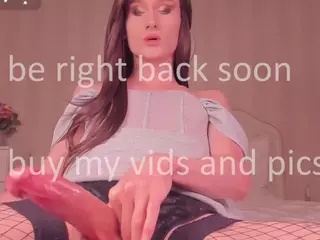 idealovnet's Live Sex Cam Show