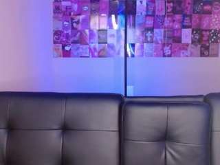 Live webcam model christal-soul-candy on Soda Cams