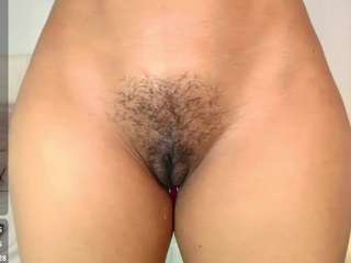 kiimlove Live Webcam on CamSoda