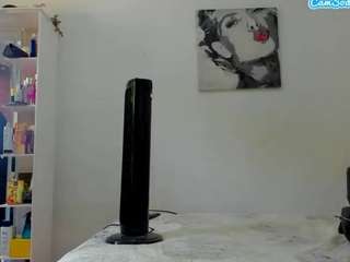 olivahot31 webcam model