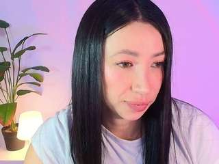 lily-evanss