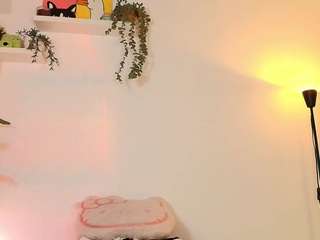 lily-evanss