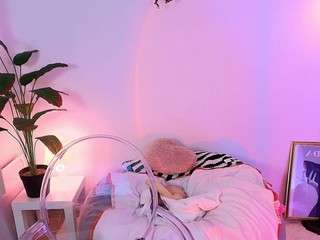 lily-evanss