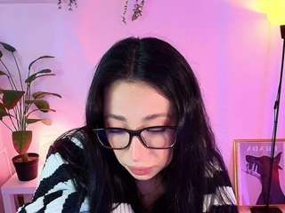 lily-evanss