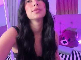 Lily live cam preview