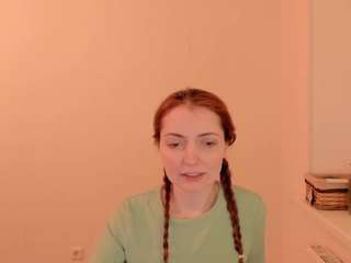 summer-porter's CamSoda show and profile