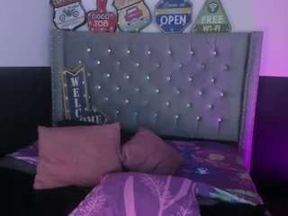 Cata live webcam show