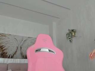 tiffanyhouston's CamSoda show and profile