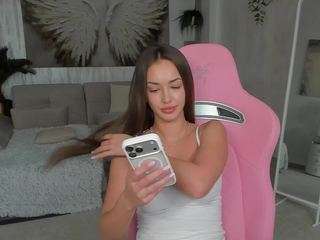 tiffanyhouston's CamSoda show and profile