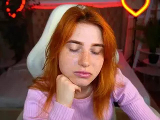 EmilyFoxy's Live Sex Cam Show