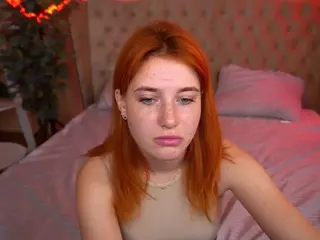 EmilyFoxy's Live Sex Cam Show