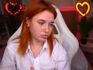 EmilyFoxy's Live Sex Cam Show