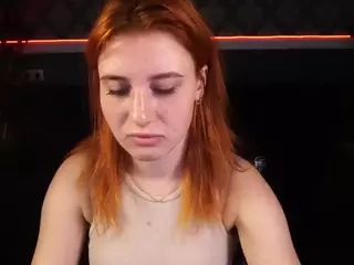EmilyFoxy's Live Sex Cam Show