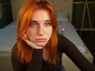 EmilyFoxy's Live Sex Cam Show