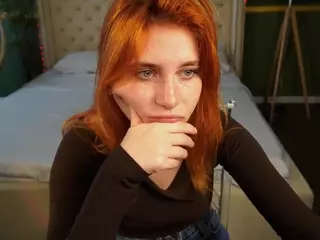 EmilyFoxy's Live Sex Cam Show