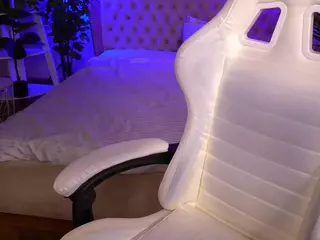 EmilyFoxy's Live Sex Cam Show