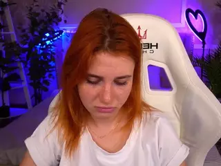 EmilyFoxy's Live Sex Cam Show