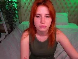 EmilyFoxy's Live Sex Cam Show