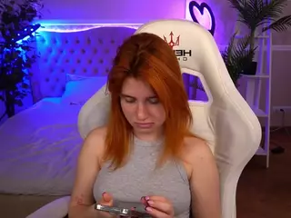 EmilyFoxy's Live Sex Cam Show