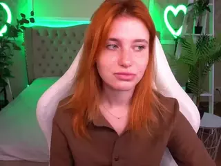 EmilyFoxy's Live Sex Cam Show