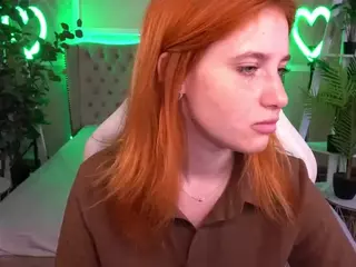 EmilyFoxy's Live Sex Cam Show