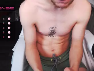 mileshoward's Live Sex Cam Show