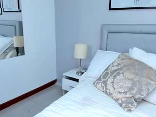 mili-moon webcam