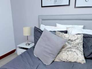 mili-moon webcam