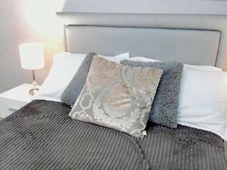 mili-moon Live Webcam on CamSoda