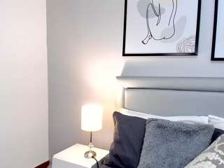 mili-moon Sex Cam Show