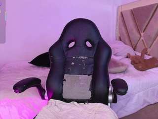 july-villa Live Webcam on CamSoda