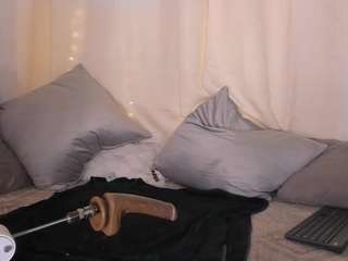 lesly-lovegood webcam