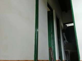 lesly-lovegood webcam