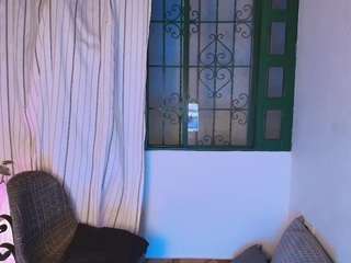 lesly-lovegood webcam