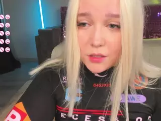 mylittledolls's Live Sex Cam Show