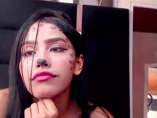 demmyraii's Live Sex Cam Show