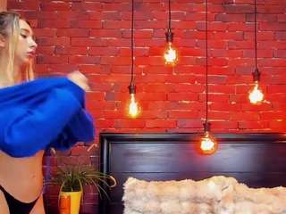 christynaross webcam model