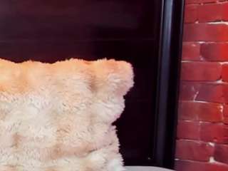 christynaross webcam