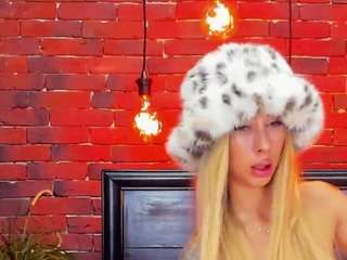 christynaross Live Webcam on CamSoda