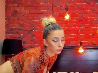 christynaross live cam