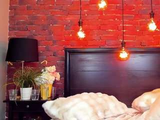 christynaross webcam