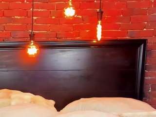 christynaross live cam