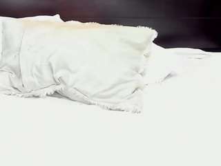christynaross live cam preview